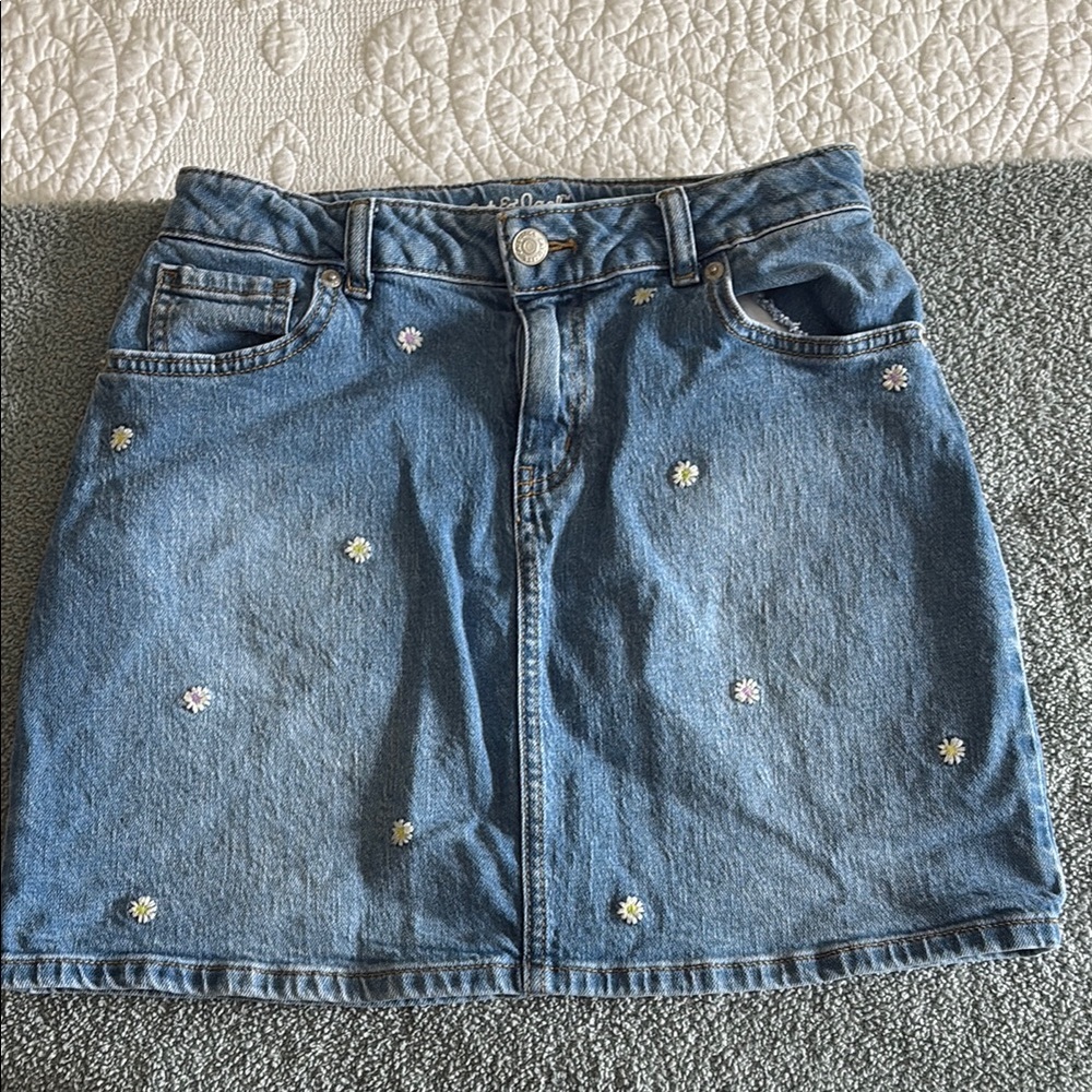 Tween girl Denim Daisy skirt